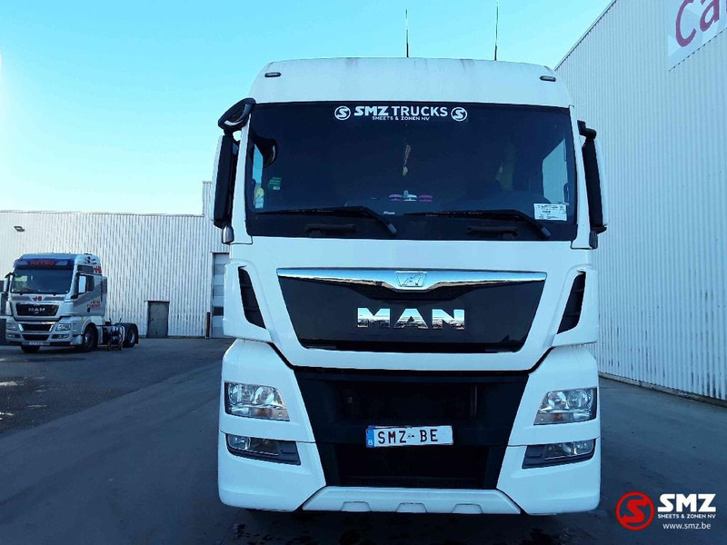 MAN TGX 18.440 broken MOTOR casse - Nyergesvontató: 2 kép. MAN TGX 18.440 broken MOTOR casse - Nyergesvontató: 2 kép.