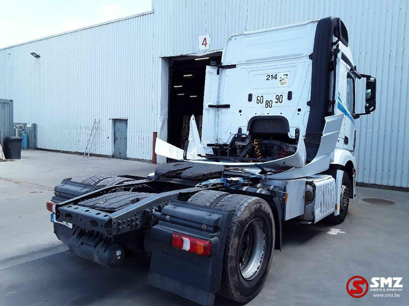 Nyergesvontató Mercedes-Benz Actros 1843: 11 kép.
