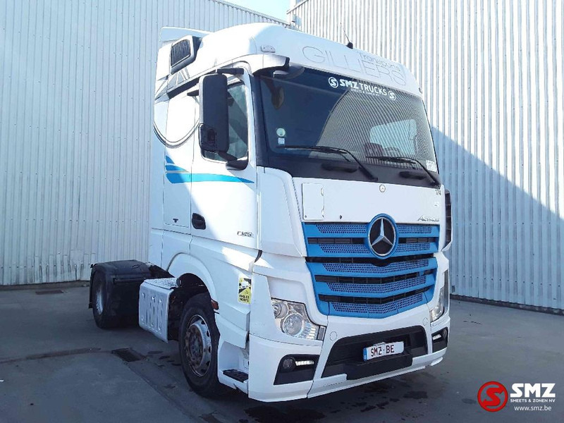 Mercedes-Benz Actros 1845 REtarder - Nyergesvontató: 1 kép. Mercedes-Benz Actros 1845 REtarder - Nyergesvontató: 1 kép.