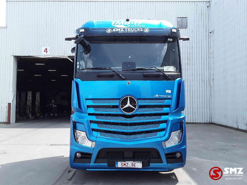 Mercedes-Benz Actros 1853 mirrorcam 2x TOP shape - Nyergesvontató: 2 kép. Mercedes-Benz Actros 1853 mirrorcam 2x TOP shape - Nyergesvontató: 2 kép.