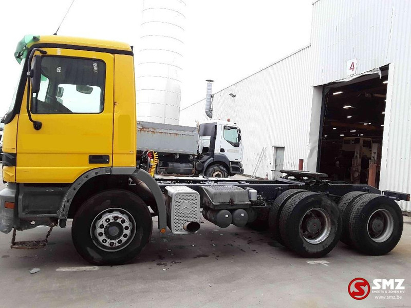 Mercedes-Benz Actros 2636 6x4 steel lames EPS - Nyergesvontató: 5 kép. Mercedes-Benz Actros 2636 6x4 steel lames EPS - Nyergesvontató: 5 kép.