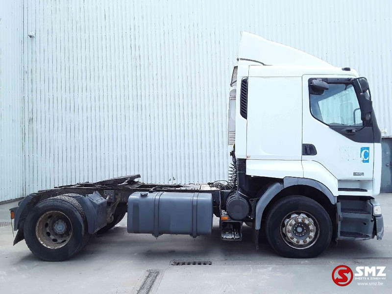 Renault 420 DCI - Nyergesvontató: 4 kép. Renault 420 DCI - Nyergesvontató: 4 kép.