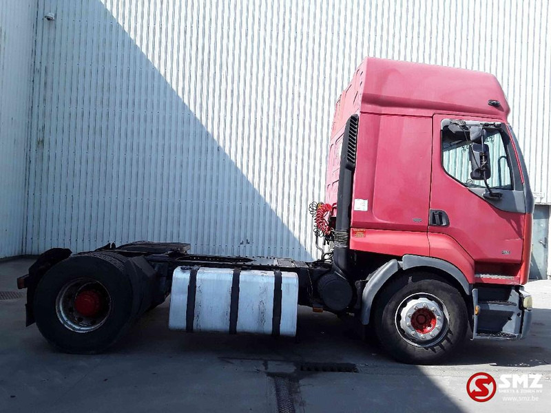 Renault Premium 400 manual pump - Nyergesvontató: 4 kép. Renault Premium 400 manual pump - Nyergesvontató: 4 kép.