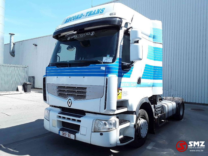 Renault Premium 460 hydraulic - Nyergesvontató: 3 kép. Renault Premium 460 hydraulic - Nyergesvontató: 3 kép.