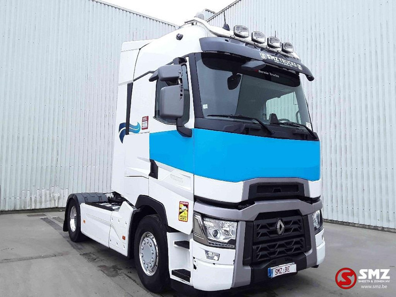 Renault T 520 High 2 tank i i park cool 664' km 27/11/19 ch KD Alcoa/trux top bar - Nyergesvontató: 1 kép. Renault T 520 High 2 tank i i park cool 664' km 27/11/19 ch KD Alcoa/trux top bar - Nyergesvontató: 1 kép.