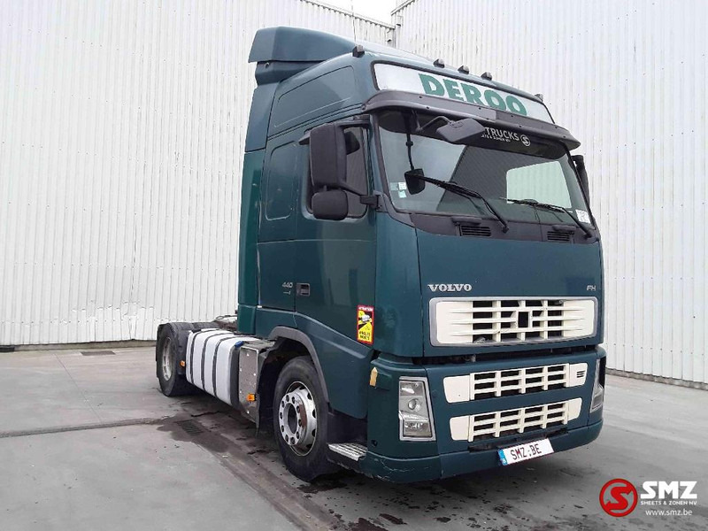 Volvo FH 440 - Nyergesvontató: 1 kép. Volvo FH 440 - Nyergesvontató: 1 kép.
