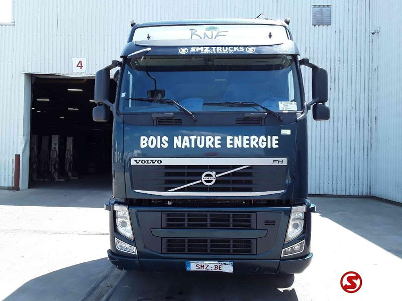 Volvo FH 500 manual retarder 6x4 2x - Nyergesvontató: 2 kép. Volvo FH 500 manual retarder 6x4 2x - Nyergesvontató: 2 kép.