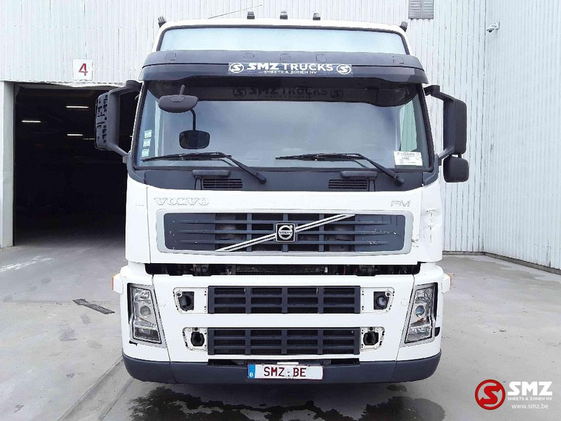 Volvo FM 480 adr - Nyergesvontató: 2 kép. Volvo FM 480 adr - Nyergesvontató: 2 kép.