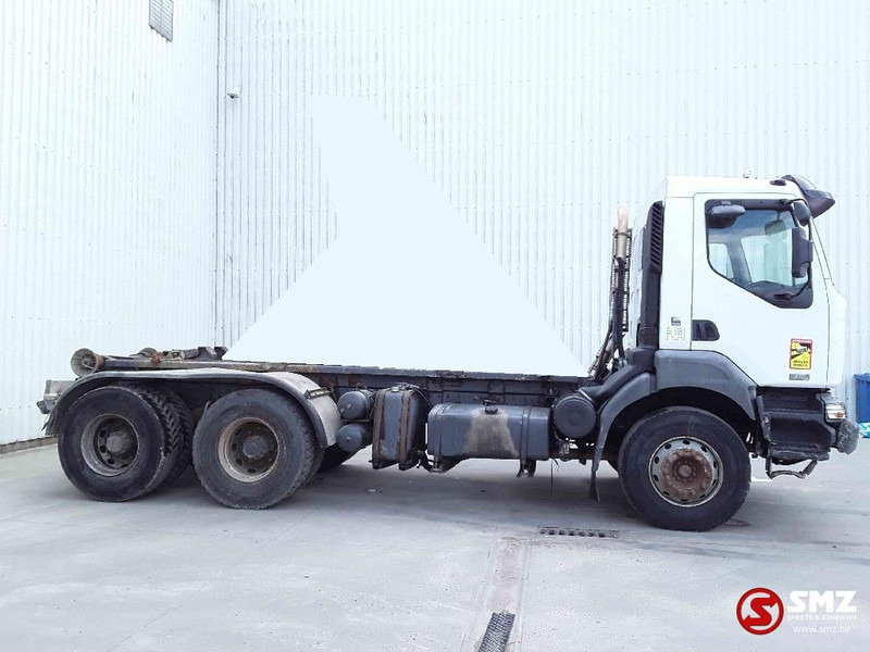 Renault Kerax 370 steel lames - Alvaz teherautó: 4 kép. Renault Kerax 370 steel lames - Alvaz teherautó: 4 kép.