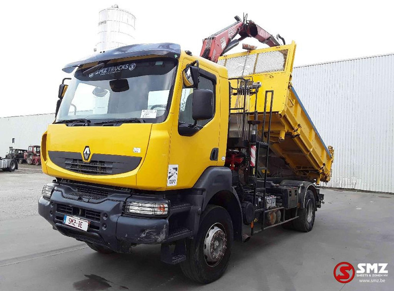 Renault Kerax 380 Fassi F110A.21 - Billenőplatós teherautó, Darus autó: 3 kép. Renault Kerax 380 Fassi F110A.21 - Billenőplatós teherautó, Darus autó: 3 kép.