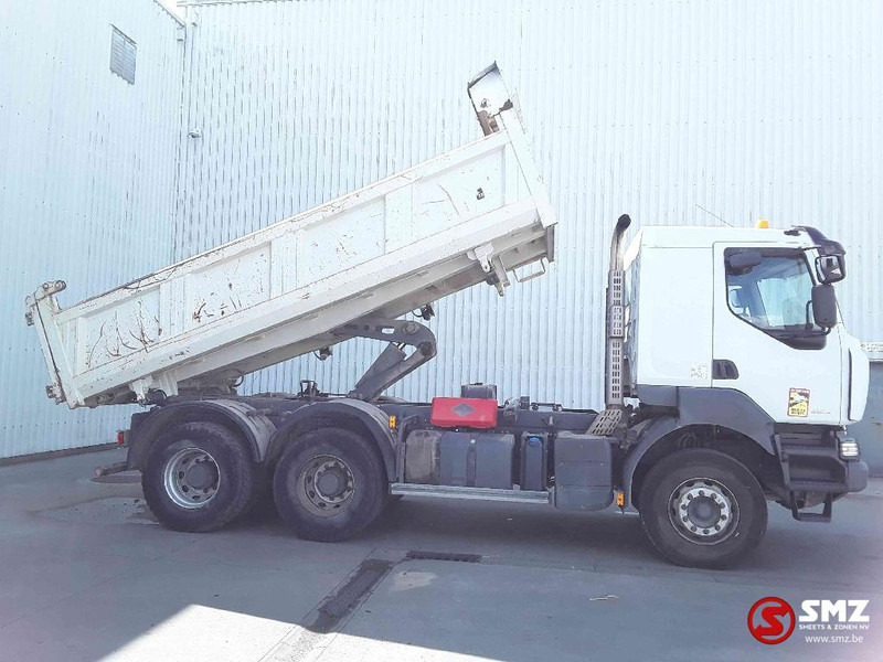 Renault Kerax 410 manual airco - Billenőplatós teherautó: 4 kép. Renault Kerax 410 manual airco - Billenőplatós teherautó: 4 kép.