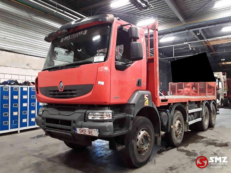 Renault Kerax 430 - Platós teherautó: 3 kép. Renault Kerax 430 - Platós teherautó: 3 kép.