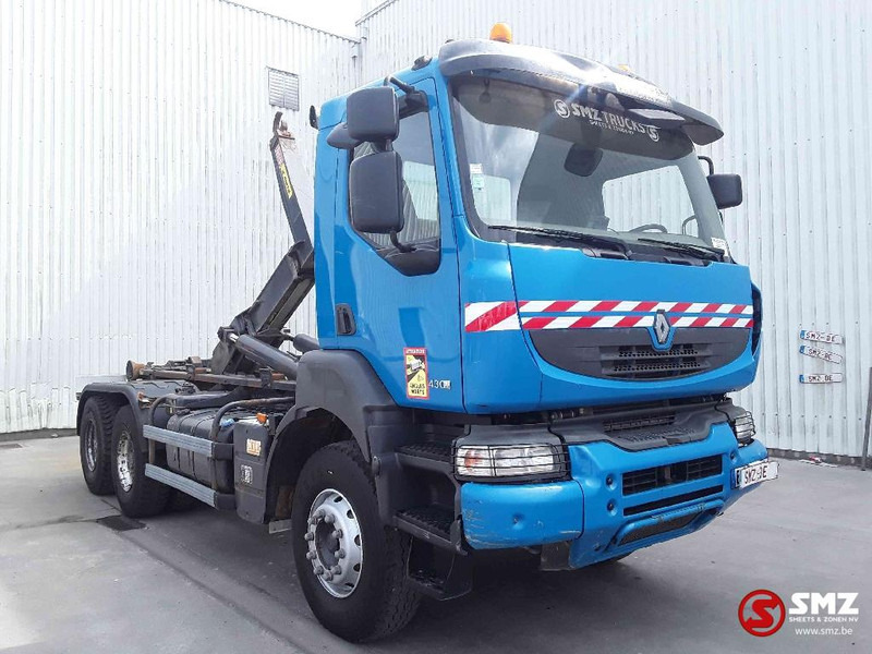 Renault Kerax 430 dxi - Cserefelépítményes teherautó: 1 kép. Renault Kerax 430 dxi - Cserefelépítményes teherautó: 1 kép.