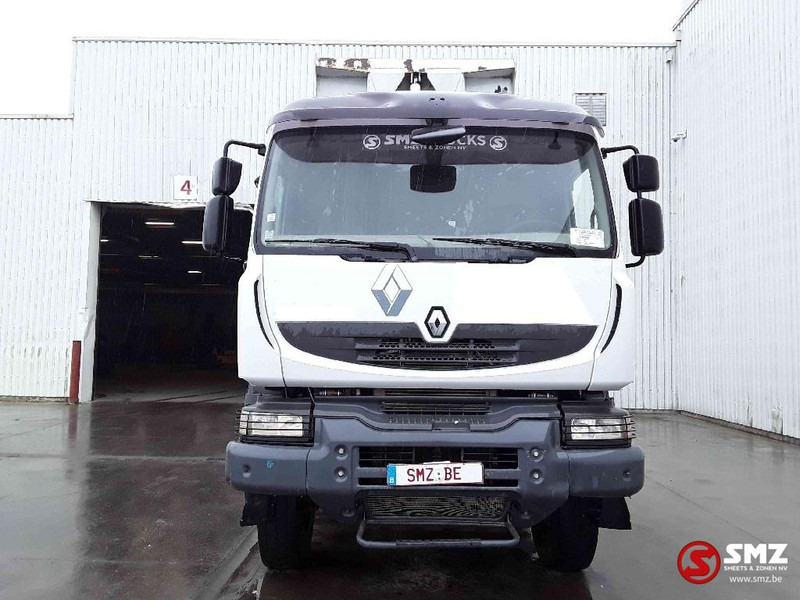 Renault Kerax 450 8x4 retarder - Billenőplatós teherautó: 2 kép. Renault Kerax 450 8x4 retarder - Billenőplatós teherautó: 2 kép.