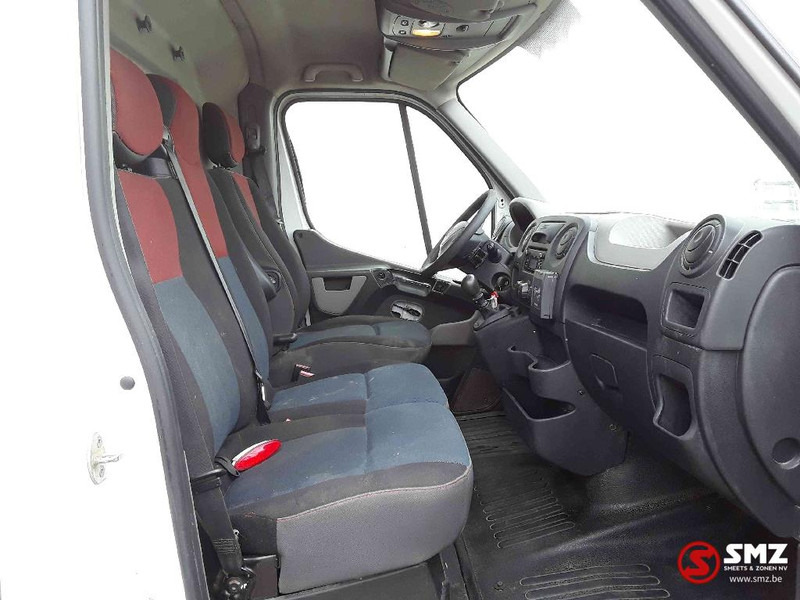 Kis furgon Renault Master airco: 6 kép.
