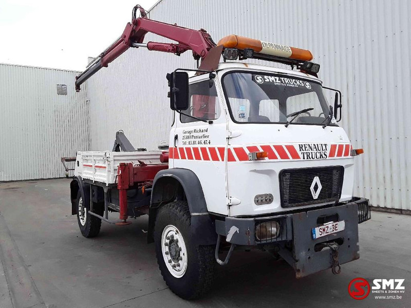 Renault TRM 4000 depannage /grue 4x4 - Vontató: 1 kép. Renault TRM 4000 depannage /grue 4x4 - Vontató: 1 kép.
