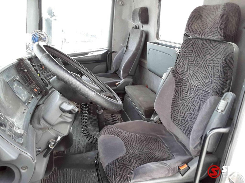 Billenőplatós teherautó Scania T 124.360 torpedo manual pump: 7 kép. Billenőplatós teherautó Scania T 124.360 torpedo manual pump: 7 kép.