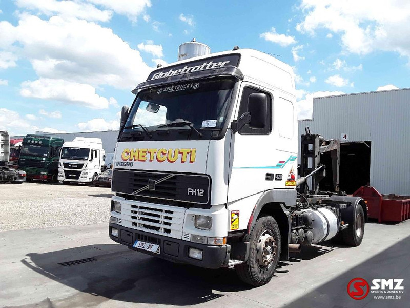 Volvo FH 12 420 ampilrol 318000km - Horgos rakodó teherautó: 3 kép. Volvo FH 12 420 ampilrol 318000km - Horgos rakodó teherautó: 3 kép.