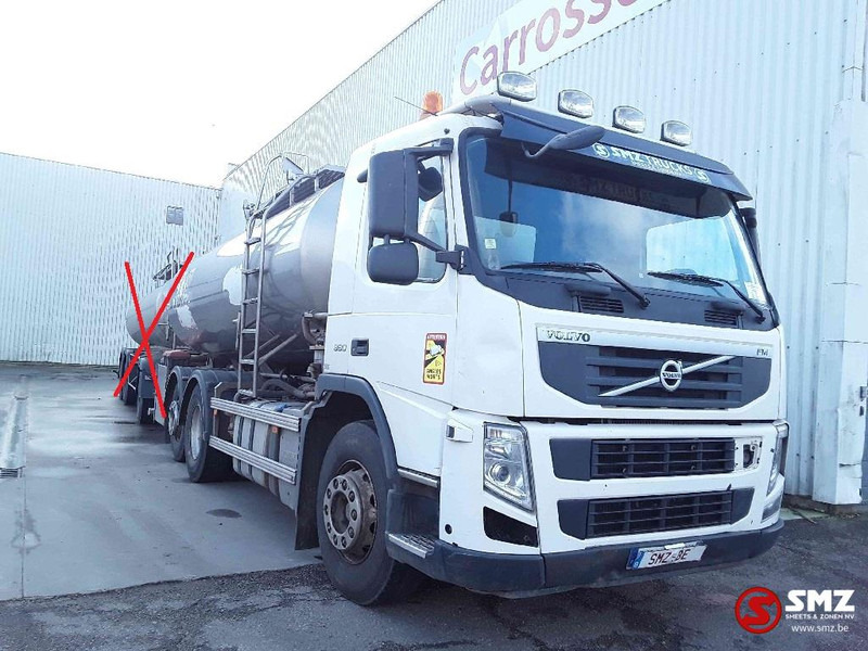 Volvo FM 390 - Tartályos teherautó: 1 kép. Volvo FM 390 - Tartályos teherautó: 1 kép.