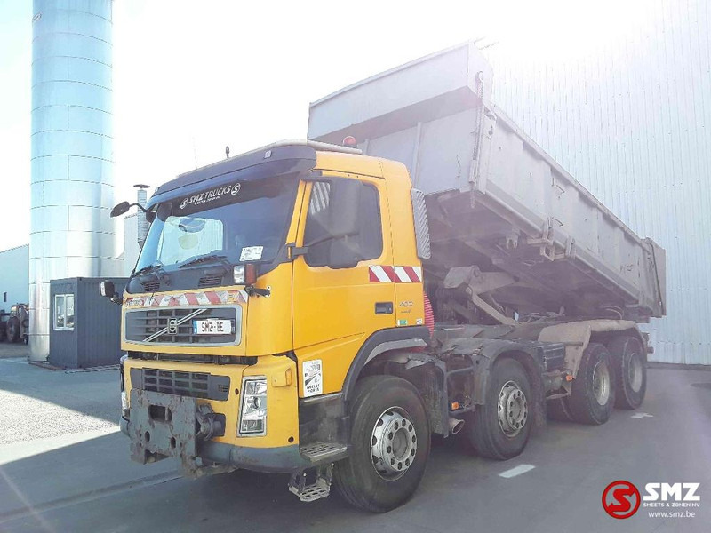 Volvo FM 400 8x4 Euro 4 - Billenőplatós teherautó: 3 kép. Volvo FM 400 8x4 Euro 4 - Billenőplatós teherautó: 3 kép.