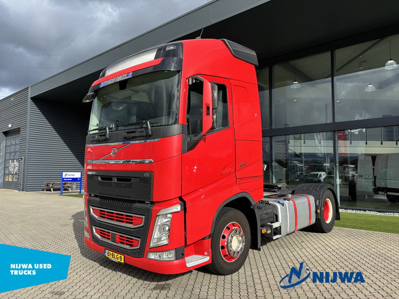 Volvo FH 460 4x2 I-Park + Work remote - Nyergesvontató: 1 kép. Volvo FH 460 4x2 I-Park + Work remote - Nyergesvontató: 1 kép.