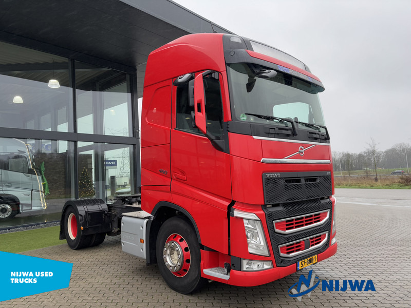 Volvo FH 460 4x2 PTO + ACC - Nyergesvontató: 2 kép. Volvo FH 460 4x2 PTO + ACC - Nyergesvontató: 2 kép.