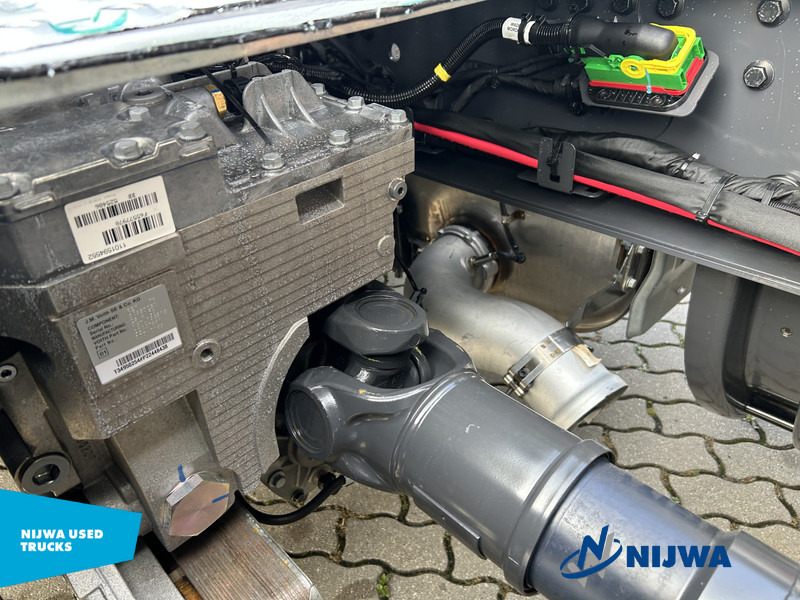 Új Nyergesvontató Volvo FH 500 6x2/4 CMS + Retarder: 12 kép. Új Nyergesvontató Volvo FH 500 6x2/4 CMS + Retarder: 12 kép.