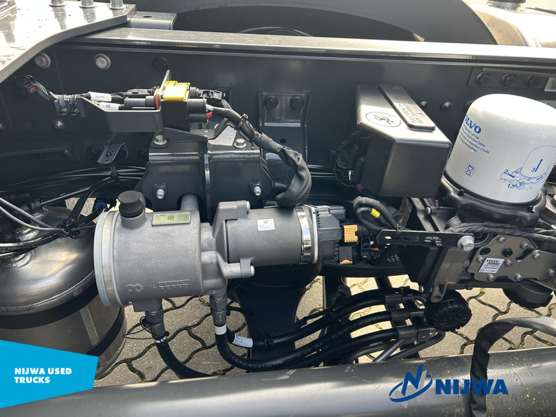 Új Nyergesvontató Volvo FH 500 6x2/4 CMS + Retarder: 13 kép. Új Nyergesvontató Volvo FH 500 6x2/4 CMS + Retarder: 13 kép.