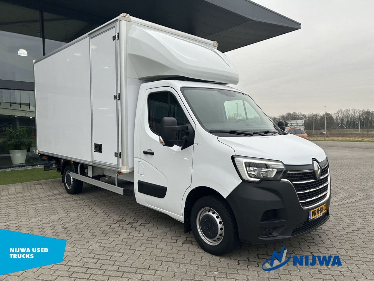 Renault Master T35 145 Laadklep 1000 kg + Zijdeur Kasten Renault Master T35 145 Laadklep 1000 kg + Zijdeur Kasten - Furgon: 2 kép. Renault Master T35 145 Laadklep 1000 kg + Zijdeur Kasten Renault Master T35 145 Laadklep 1000 kg + Zijdeur Kasten - Furgon: 2 kép.
