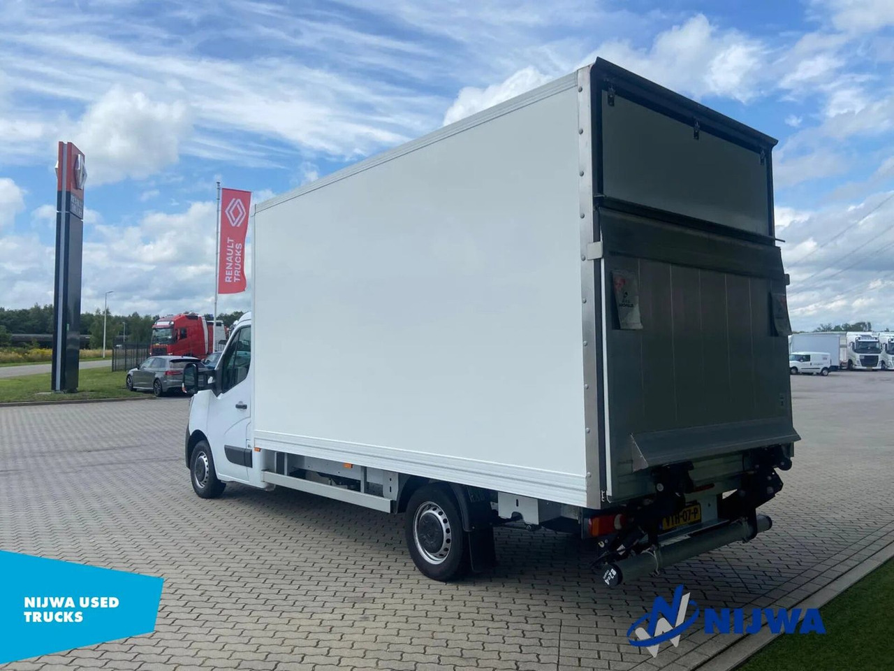 Renault Master T35 163 Laadklep + Cruise control Kasten - Furgon: 4 kép. Renault Master T35 163 Laadklep + Cruise control Kasten - Furgon: 4 kép.