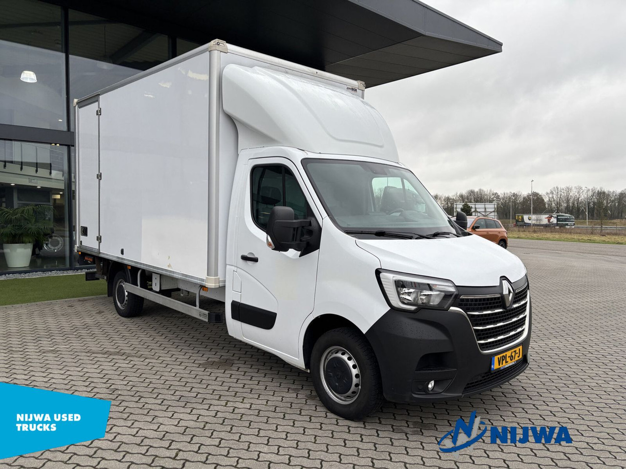 Renault Master T35 165 Navigatie + Zijdeur Kasten Renault Master T35 165 Navigatie + Zijdeur Kasten - Furgon: 2 kép. Renault Master T35 165 Navigatie + Zijdeur Kasten Renault Master T35 165 Navigatie + Zijdeur Kasten - Furgon: 2 kép.