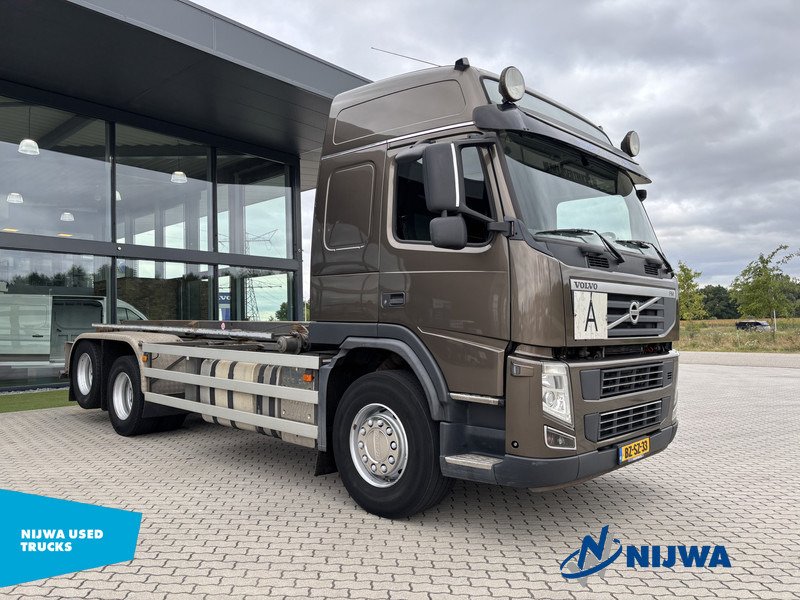Volvo FM 420 6X2 NCH Kabelsysteem + A-Ride - Cserefelépítményes teherautó: 2 kép. Volvo FM 420 6X2 NCH Kabelsysteem + A-Ride - Cserefelépítményes teherautó: 2 kép.