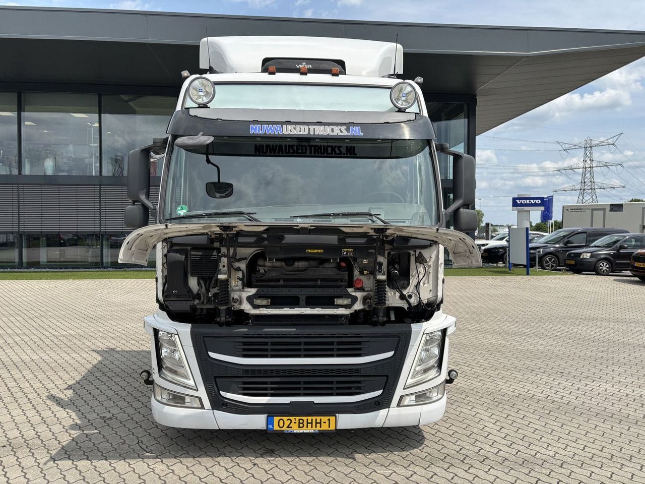 Volvo FM 450 6x2 BDF + Vangmuil - Cserefelépítményes teherautó: 5 kép. Volvo FM 450 6x2 BDF + Vangmuil - Cserefelépítményes teherautó: 5 kép.