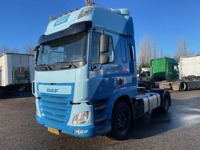 DAF CF 460 FT Euro6 - Nyergesvontató: 2 kép. DAF CF 460 FT Euro6 - Nyergesvontató: 2 kép.
