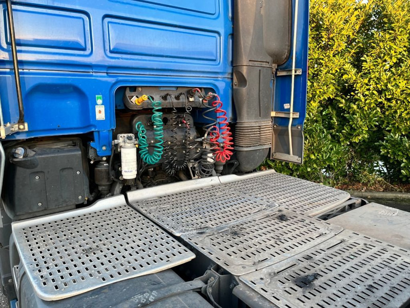 DAF XF 460 FT Euro6 Intarder - Nyergesvontató: 4 kép. DAF XF 460 FT Euro6 Intarder - Nyergesvontató: 4 kép.
