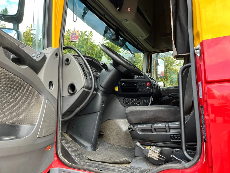 DAF XF 460 FT SSC Euro6 Intarder - Nyergesvontató: 5 kép. DAF XF 460 FT SSC Euro6 Intarder - Nyergesvontató: 5 kép.