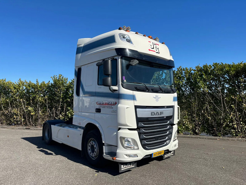 DAF XF 460 FT SSC Euro6 Intarder - Nyergesvontató: 1 kép. DAF XF 460 FT SSC Euro6 Intarder - Nyergesvontató: 1 kép.