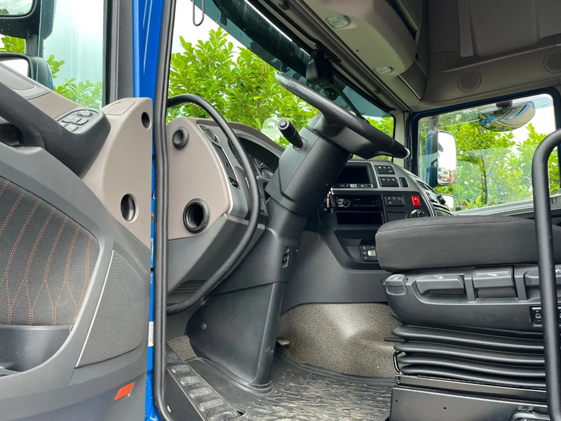 DAF XF 480 FT Euro6 ADR Intarder - Nyergesvontató: 5 kép. DAF XF 480 FT Euro6 ADR Intarder - Nyergesvontató: 5 kép.