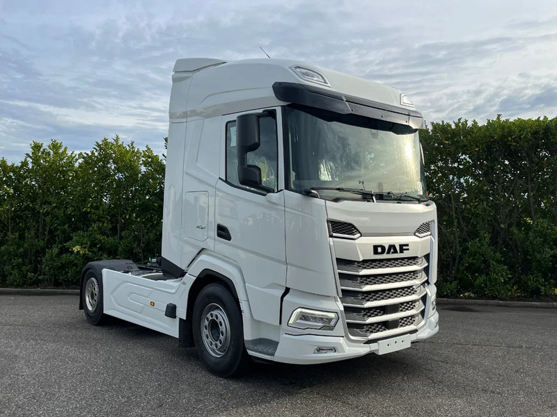 DAF XF 480 FT Euro6 Full-Air Nieuw - Nyergesvontató: 1 kép. DAF XF 480 FT Euro6 Full-Air Nieuw - Nyergesvontató: 1 kép.