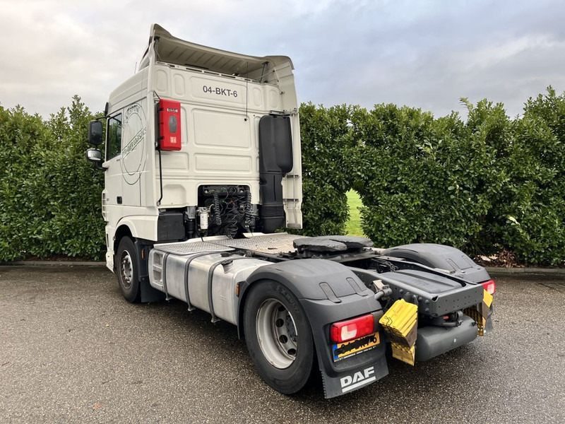DAF XF 480 FT SC Euro6 - Nyergesvontató: 3 kép. DAF XF 480 FT SC Euro6 - Nyergesvontató: 3 kép.