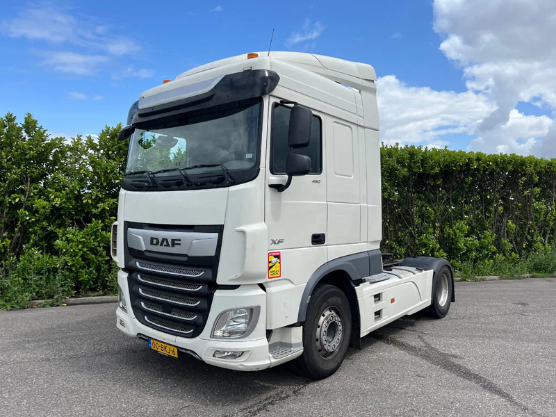 DAF XF 480 FT SC Euro6 - Nyergesvontató: 2 kép. DAF XF 480 FT SC Euro6 - Nyergesvontató: 2 kép.