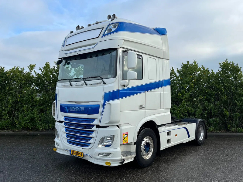 DAF XF 480 FT SSC Euro6 Intarder - Nyergesvontató: 2 kép. DAF XF 480 FT SSC Euro6 Intarder - Nyergesvontató: 2 kép.