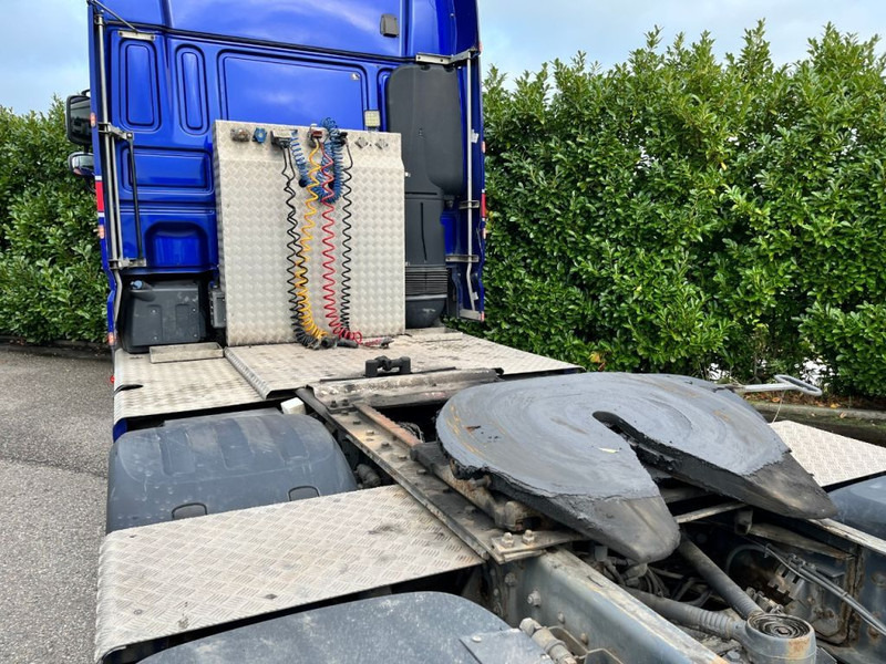 DAF XF 510 FTS Euro6 Hydrauliek Intarder - Nyergesvontató: 4 kép. DAF XF 510 FTS Euro6 Hydrauliek Intarder - Nyergesvontató: 4 kép.