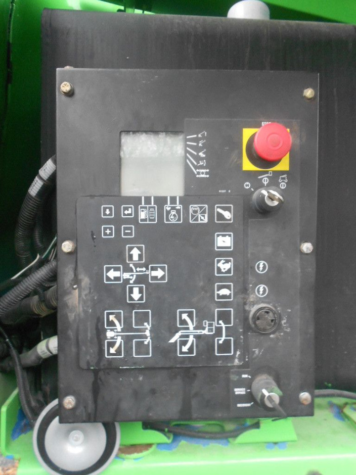 Teleszkópos emelő Genie Arbeitsbühne Genie S105, AH  34m Genie Arbeitsbühne Genie S-105, AH  34m: 21 kép.