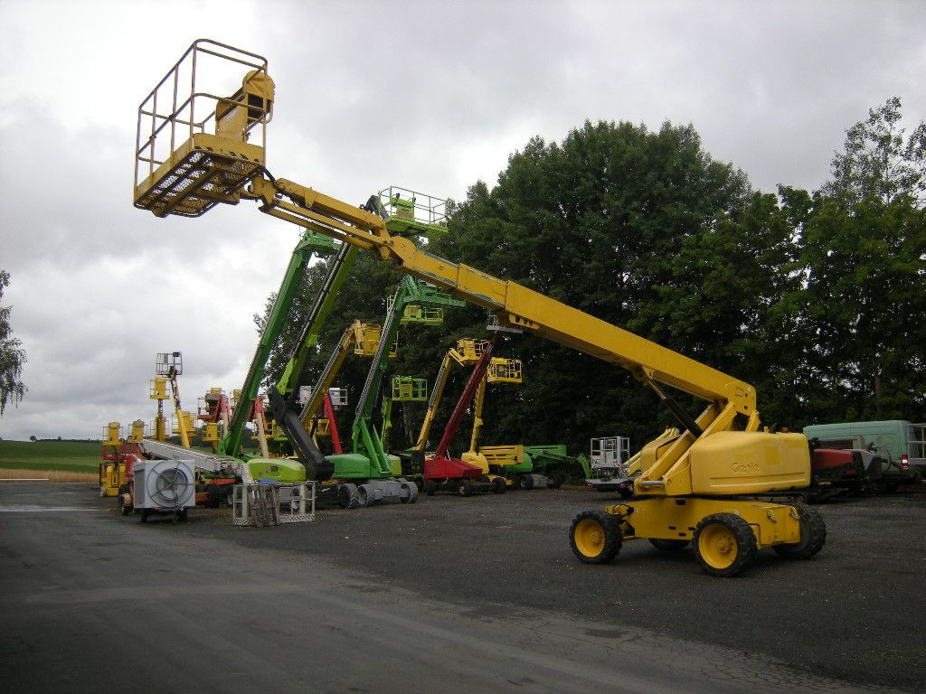 Genie Arbeitsbühne Genie S65, AH 22m - Emelőkosaras teherautó: 5 kép. Genie Arbeitsbühne Genie S65, AH 22m - Emelőkosaras teherautó: 5 kép.