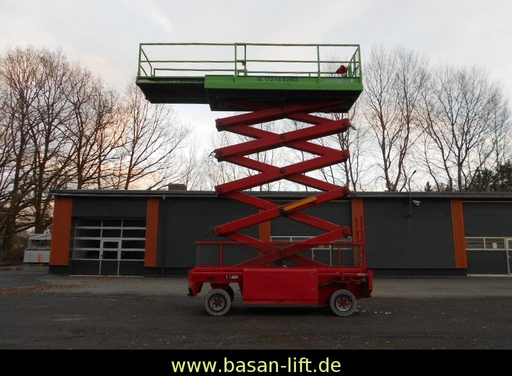 Liftlux SL172-18E2WD, Scherenbühne 19,2 m Liftlux SL172-18E2WD, Scherenbühne 19,2 m - Ollós emelő: 1 kép. Liftlux SL172-18E2WD, Scherenbühne 19,2 m Liftlux SL172-18E2WD, Scherenbühne 19,2 m - Ollós emelő: 1 kép.