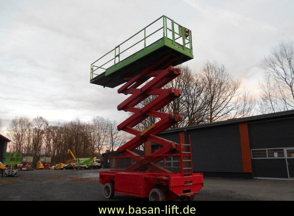 Liftlux SL172-18E2WD, Scherenbühne 19,2 m Liftlux SL172-18E2WD, Scherenbühne 19,2 m - Ollós emelő: 3 kép. Liftlux SL172-18E2WD, Scherenbühne 19,2 m Liftlux SL172-18E2WD, Scherenbühne 19,2 m - Ollós emelő: 3 kép.