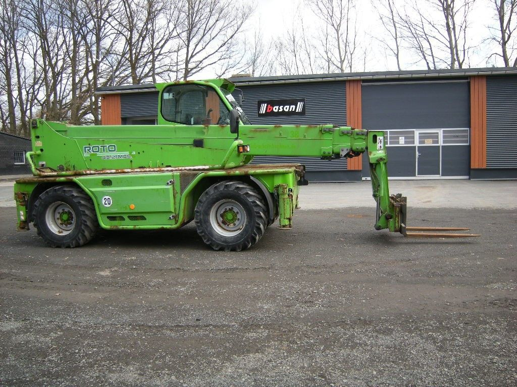 Merlo RT 4025 Roto 45.21 MCSS - Teleszkópos rakodó: 1 kép. Merlo RT 4025 Roto 45.21 MCSS - Teleszkópos rakodó: 1 kép.
