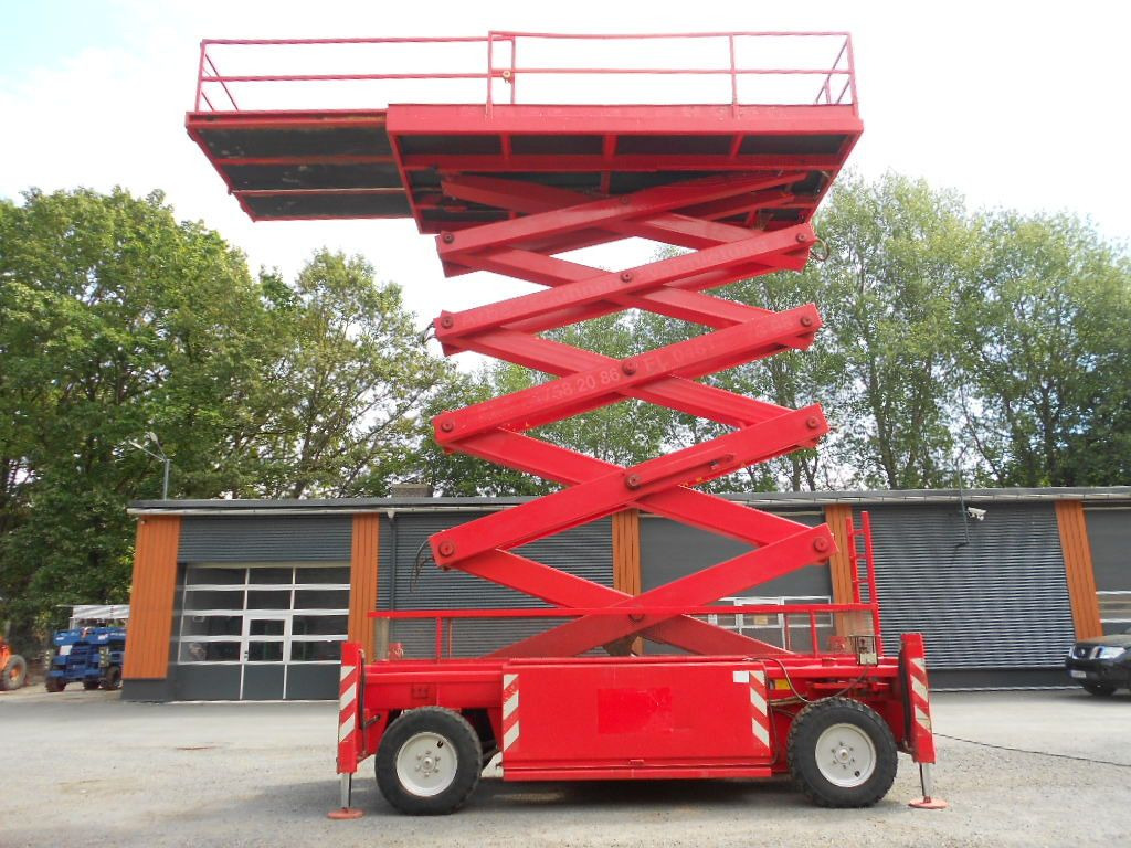 Scherenarbeitsbühne Liftlux SL205-25D4WD, AH 22 - Ollós emelő: 1 kép. Scherenarbeitsbühne Liftlux SL205-25D4WD, AH 22 - Ollós emelő: 1 kép.