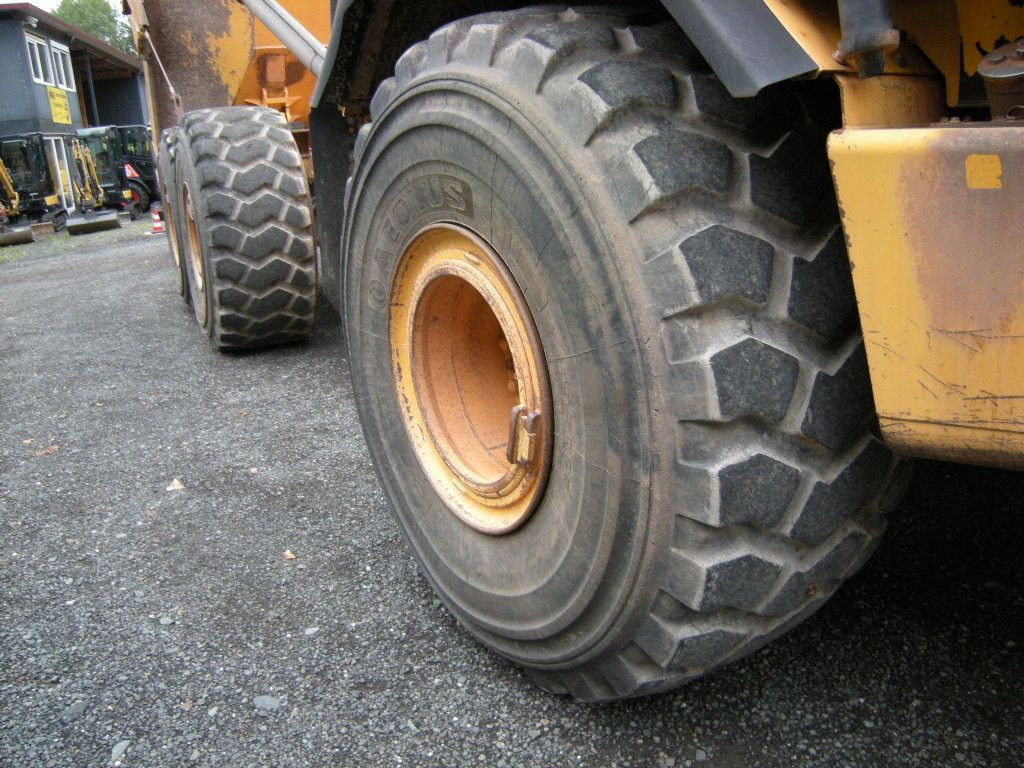 Csuklós dömper Volvo A 40 E, Dumper: 6 kép.